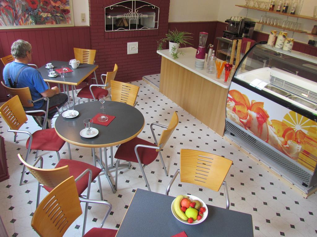 Hotel Stadt Mainz Schwabenheim an der Selz Екстериор снимка