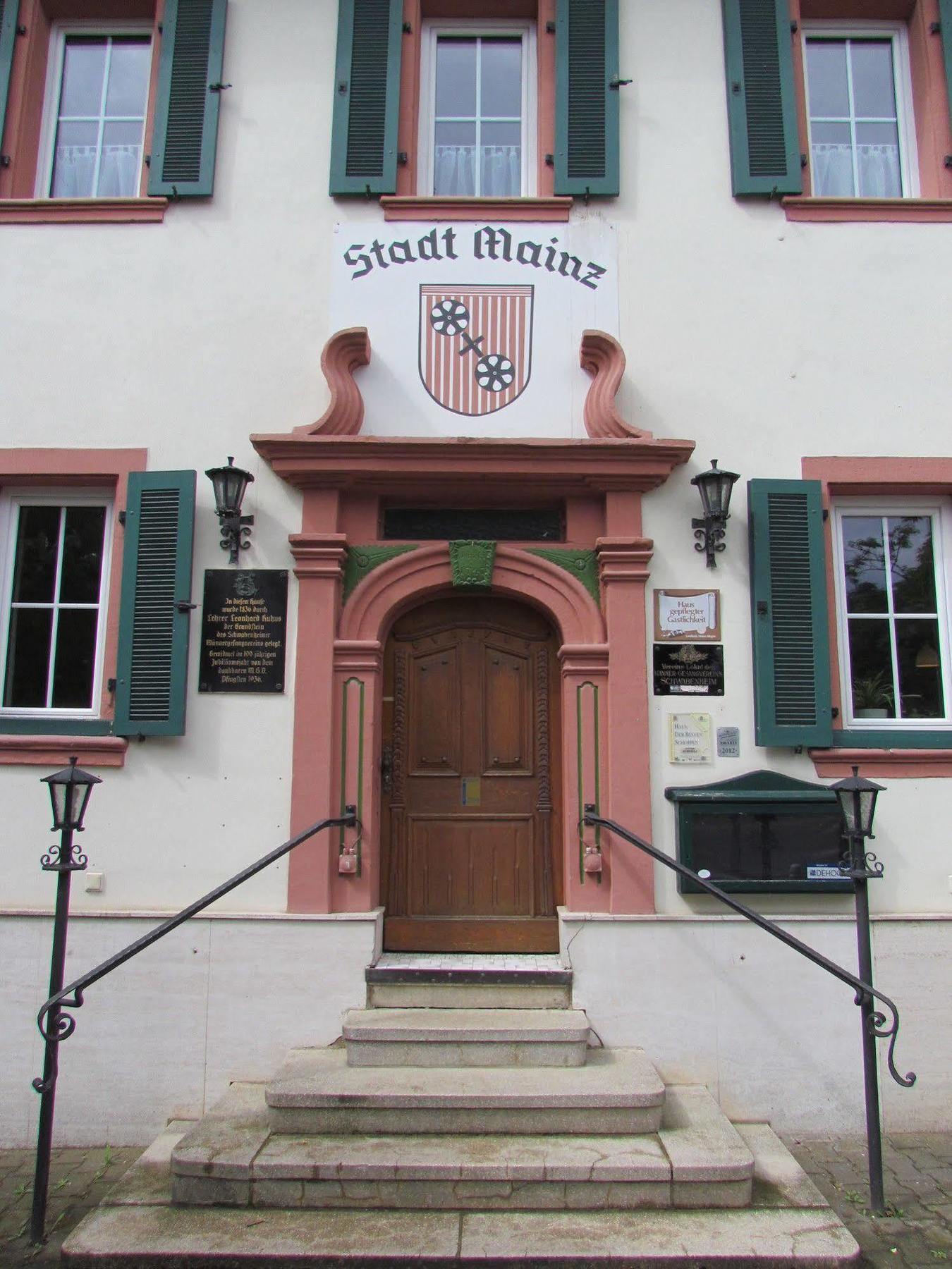 Hotel Stadt Mainz Schwabenheim an der Selz Екстериор снимка
