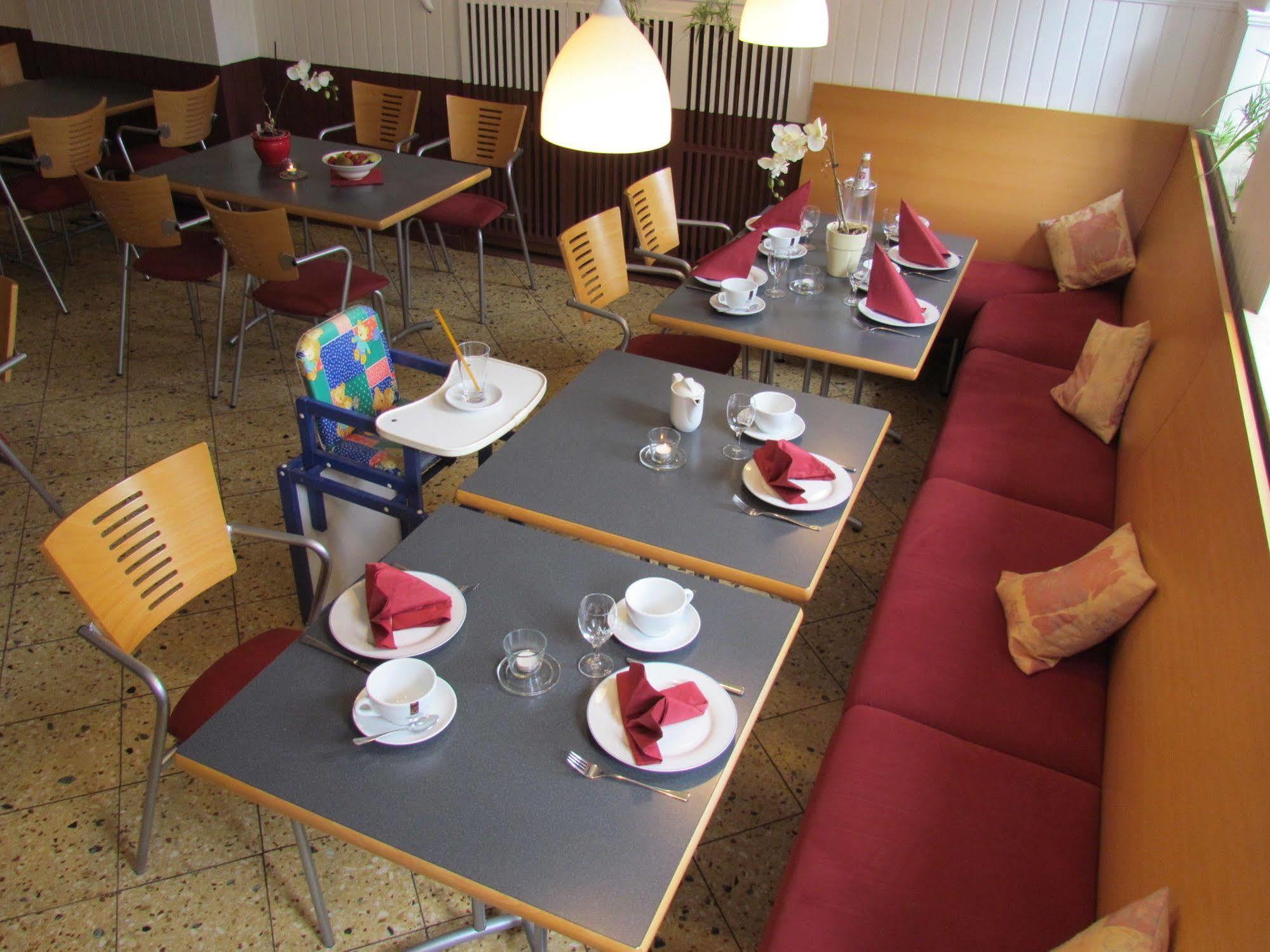 Hotel Stadt Mainz Schwabenheim an der Selz Екстериор снимка