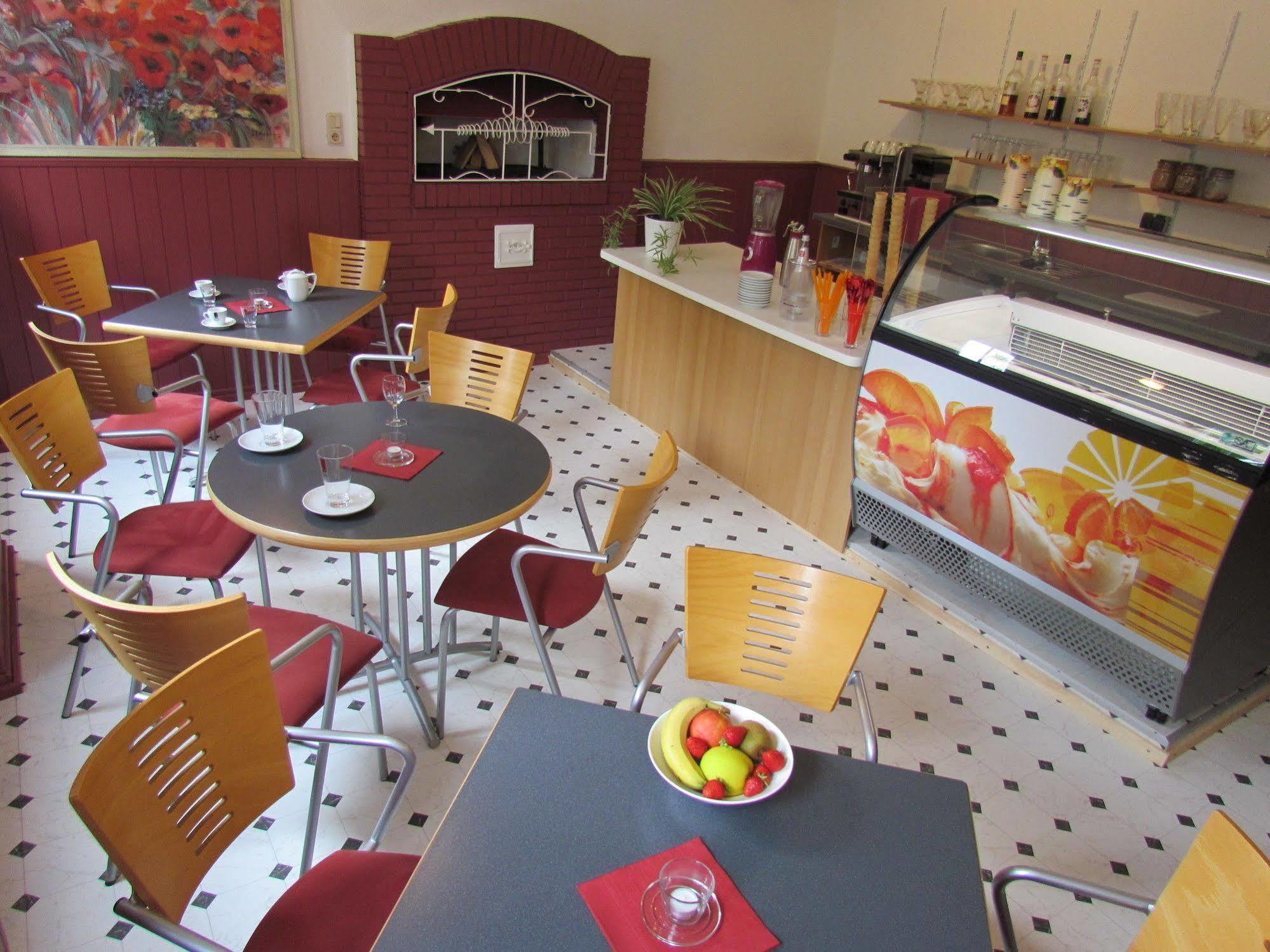 Hotel Stadt Mainz Schwabenheim an der Selz Екстериор снимка
